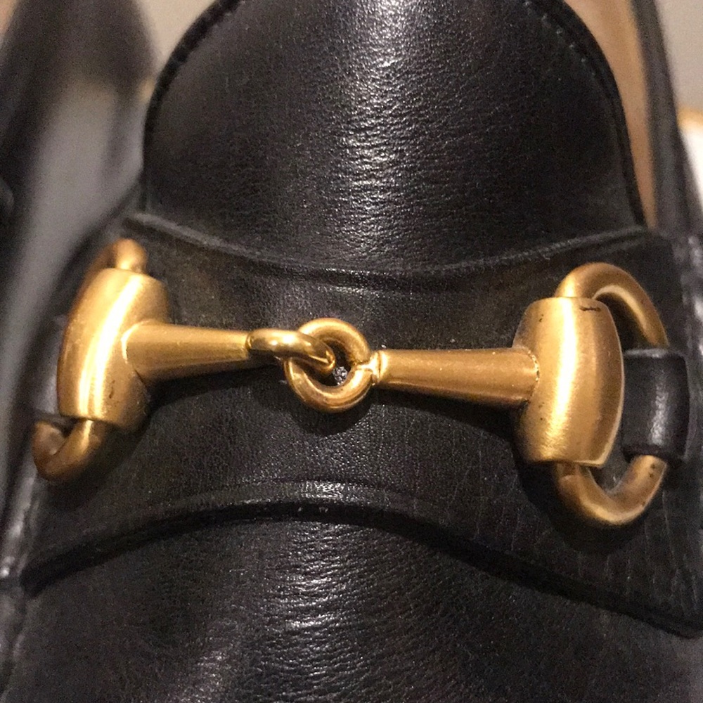 GUCCI Men’s 7D Black Horsebit Loafers